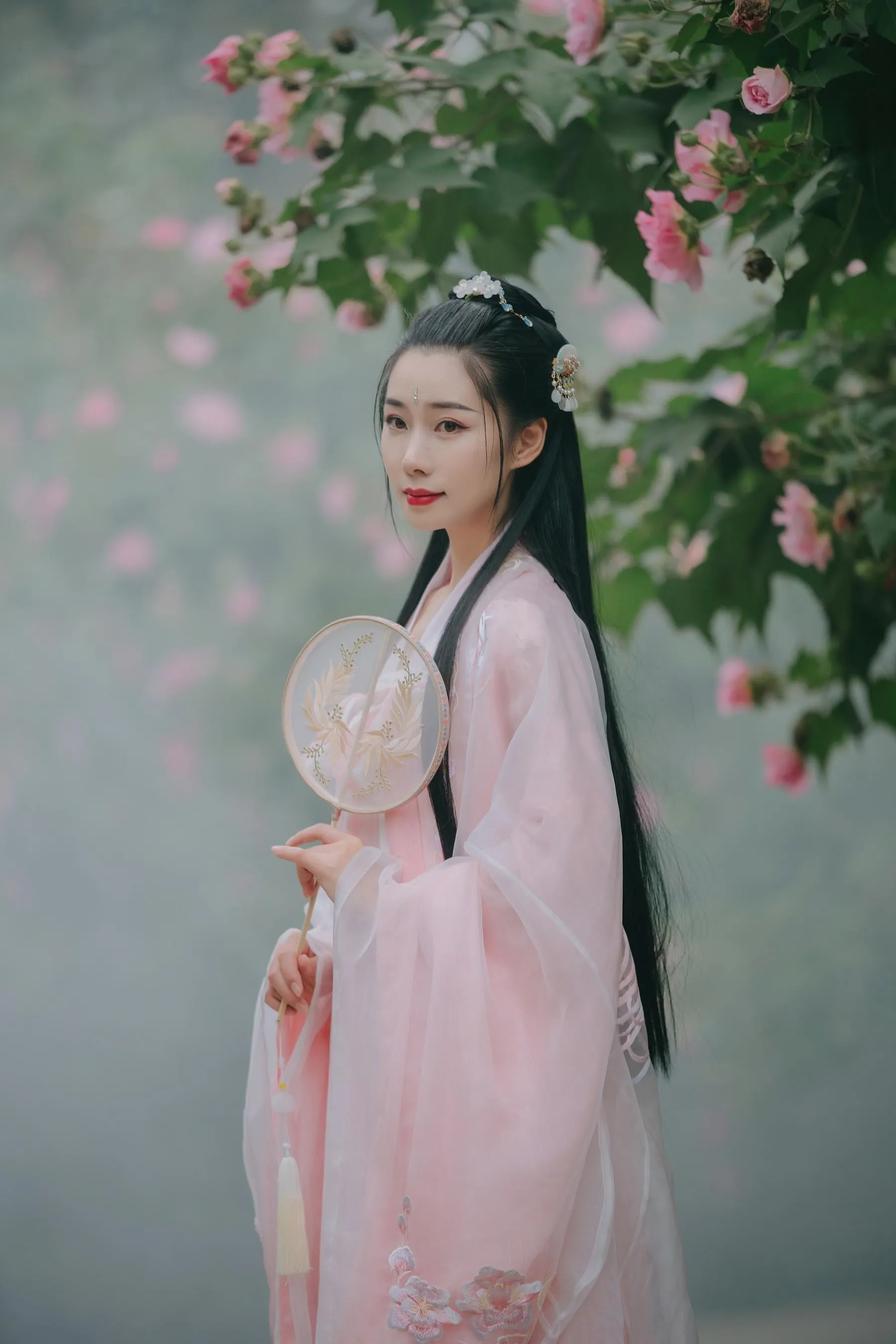 [艺图语] 2022.05.31 粉蝶 木景抒 [22P]插图7